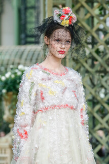 Details Chanel spring 2018 couture Paris PFW коллекция 2018 Детали коллекции Шанель кутюр лето 2018 неделя высокой моды в Париже Mainstyles