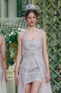 Details Chanel spring 2018 couture Paris PFW коллекция 2018 Детали коллекции Шанель кутюр лето 2018 неделя высокой моды в Париже Mainstyles