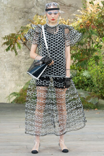 Chanel SPRING/SUMMER 2018 READY-TO-WEAR Chanel весна-лето 2018