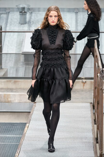 Chanel Spring 2020 / Chanel весна-лето 2020 / Неделя моды: Париж