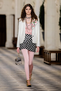 Chanel Métiers d’Art Pre-Fall 2021 Collection / Коллекция Chanel осень 2021