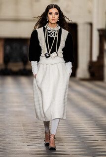 Chanel Métiers d’Art Pre-Fall 2021 Collection / Коллекция Chanel осень 2021