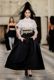 Chanel Métiers d’Art Pre-Fall 2021 Collection / Коллекция Chanel осень 2021
