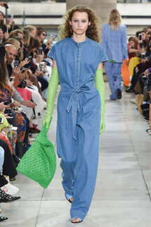 Christian Wijnants Spring 2019 PFW / Christian Wijnants весна-лето 2019 Неделя моды в Париже
