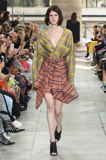 Christian Wijnants Spring 2019 PFW / Christian Wijnants весна-лето 2019 Неделя моды в Париже