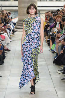 CChristian Wijnants Spring 2019 PFW / Christian Wijnants весна-лето 2019 Неделя моды в Париже