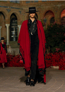 Dior Cruise 2023 / Dior круизная коллекция 2023