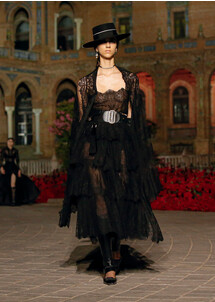 Dior Cruise 2023 / Dior круизная коллекция 2023