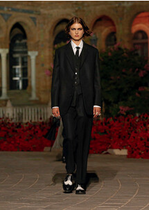 Dior Cruise 2023 / Dior круизная коллекция 2023