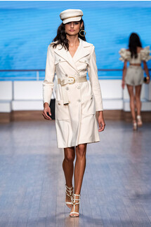 Elisabetta Franchi Spring 2020 / Elisabetta Franchi весна-лето 2020 / Неделя моды: Милан