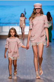 Elisabetta Franchi Spring 2020 / Elisabetta Franchi весна-лето 2020 / Неделя моды: Милан