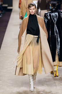 Fendi Fall 2019 Ready-to-Wear / Fendi осень 2019 / Неделя моды: Милан