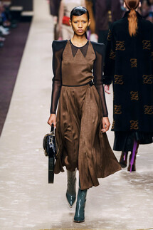 Fendi Fall 2019 Ready-to-Wear / Fendi осень 2019 / Неделя моды: Милан