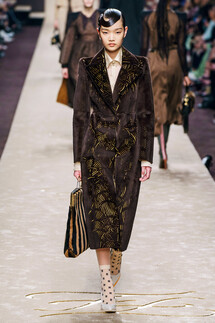 Fendi Fall 2019 Ready-to-Wear / Fendi осень 2019 / Неделя моды: Милан