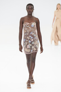 Fendi Couture коллекция осень 2022 / Fendi Couture Fall 2022