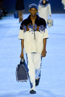 Fendi Menswear Spring 2023 / Fendi мужская коллекция весна-лето 2023