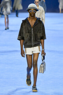 Fendi Menswear Spring 2023 / Fendi мужская коллекция весна-лето 2023