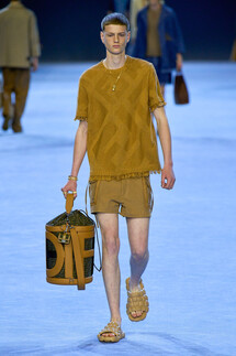 Fendi Menswear Spring 2023 / Fendi мужская коллекция весна-лето 2023