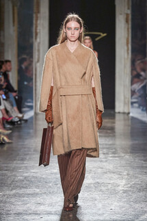 Genny Fall 2020 Ready-to-Wear / Genny осень-зима 2020 / Неделя моды: Милан
