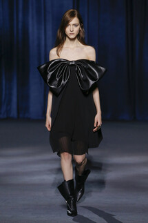 Givenchy Fall 2018 Ready-to-Wear , Живанши осень зима 2018 , Fashion show , неделя моды в Париже , PFW , Mainstyles
