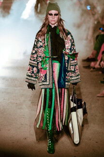 Gucci Resort 2019 / Gucci Курорт 2019