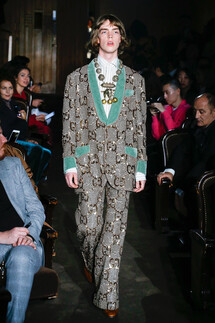 Gucci Spring 2019 PFW / Gucci весна-лето 2019 Неделя моды в Париже