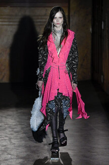 Gucci Spring 2019 PFW / Gucci весна-лето 2019 Неделя моды в Париже