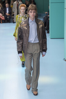 Gucci Fall 2018 Ready-to-Wear , Гуччи осень зима 2018 , Fashion show , неделя моды в Милане , MFW , Mainstyles