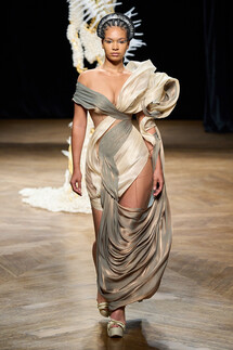 Iris van Herpen Couture коллекция осень 2022 / Iris van Herpen Couture Fall 2022