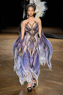 Iris van Herpen Couture коллекция осень 2022 / Iris van Herpen Couture Fall 2022