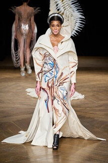 Iris van Herpen Couture коллекция осень 2022 / Iris van Herpen Couture Fall 2022