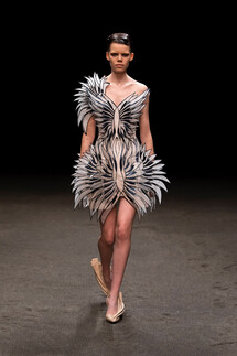 Iris van Herpen Spring Summer 2021 Couture / Iris van Herpen Couture весна-лето 2021