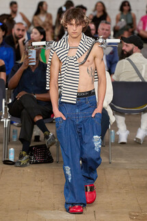 JW Anderson Menswear Spring 2023 / JW Anderson мужская коллекция весна-лето 2023