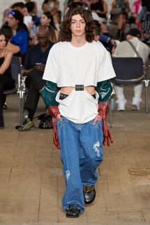 JW Anderson Menswear Spring 2023 / JW Anderson мужская коллекция весна-лето 2023