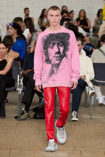 JW Anderson Menswear Spring 2023 / JW Anderson мужская коллекция весна-лето 2023