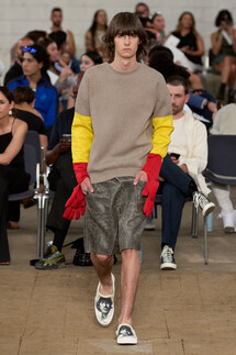 JW Anderson Menswear Spring 2023 / JW Anderson мужская коллекция весна-лето 2023