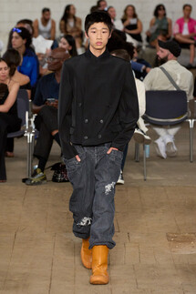 JW Anderson Menswear Spring 2023 / JW Anderson мужская коллекция весна-лето 2023