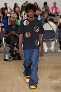 JW Anderson Menswear Spring 2023 / JW Anderson мужская коллекция весна-лето 2023