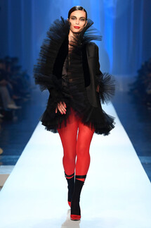 Jean Paul Gaultier Fall 2018 Couture Collection / Жан-Поль Готье Осень 2018 Кутюр коллекция