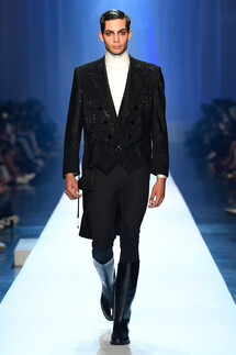 Jean Paul Gaultier Fall 2018 Couture Collection / Жан-Поль Готье Осень 2018 Кутюр коллекция