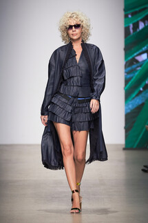 Julia Dalakian Spring 2020 / Julia Dalakian весна-лето 2020 / Неделя моды: Москва