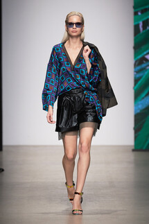 Julia Dalakian Spring 2020 / Julia Dalakian весна-лето 2020 / Неделя моды: Москва