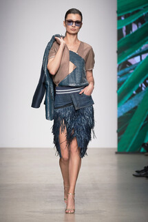 Julia Dalakian Spring 2020 / Julia Dalakian весна-лето 2020 / Неделя моды: Москва