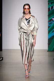 Julia Dalakian Spring 2020 / Julia Dalakian весна-лето 2020 / Неделя моды: Москва