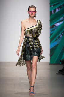 Julia Dalakian Spring 2020 / Julia Dalakian весна-лето 2020 / Неделя моды: Москва