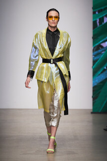 Julia Dalakian Spring 2020 / Julia Dalakian весна-лето 2020 / Неделя моды: Москва