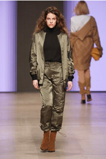 Lakbi Fall 2019 Ready-to-Wear / Lakbi  осень-зима 2019 / Неделя моды: Москва