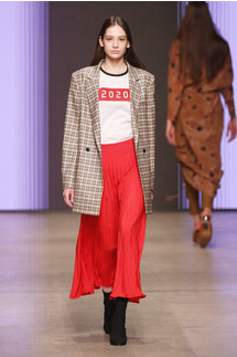 Lakbi Fall 2019 Ready-to-Wear / Lakbi  осень-зима 2019 / Неделя моды: Москва