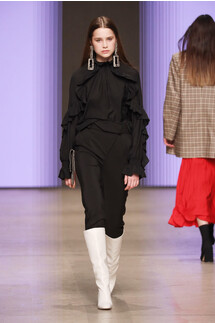 Lakbi Fall 2019 Ready-to-Wear / Lakbi  осень-зима 2019 / Неделя моды: Москва
