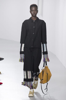 Loewe SPRING/SUMMER 2018 READY-TO-WEAR Loewe весна-лето 2018